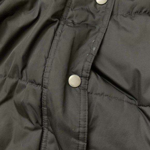 Black Old Navy Puffer Vest - Picture 2 of 2